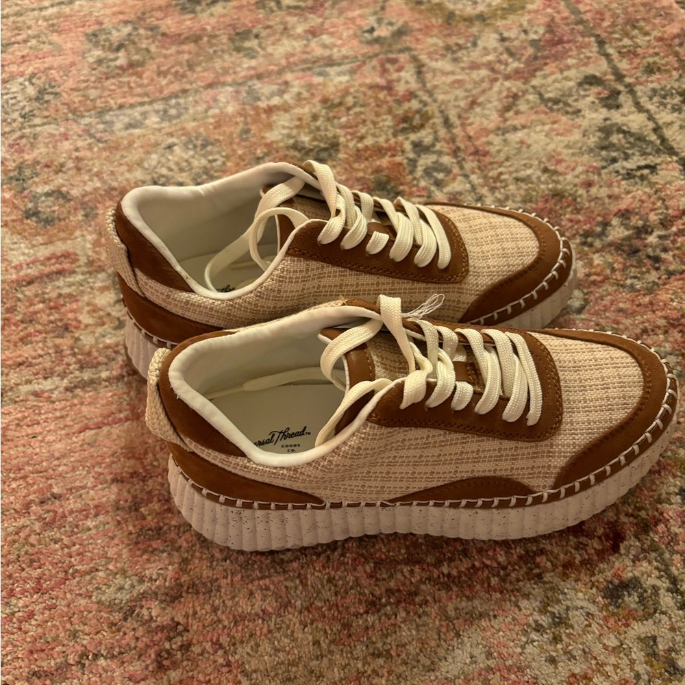 platform sneakers barely worn